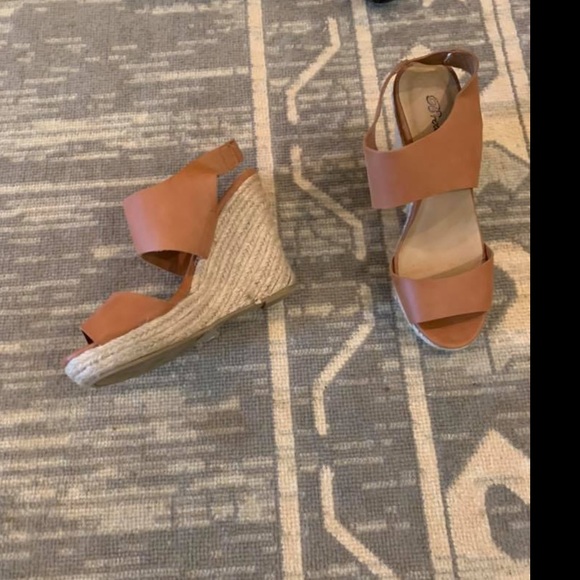 Breckelle wedges - Picture 1 of 1